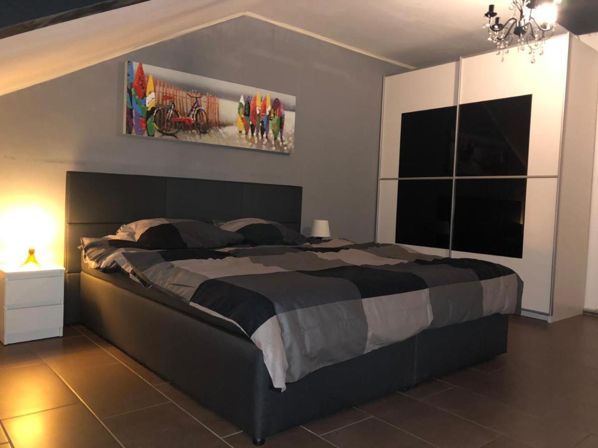 Sky Night Loft Duren Exterior foto